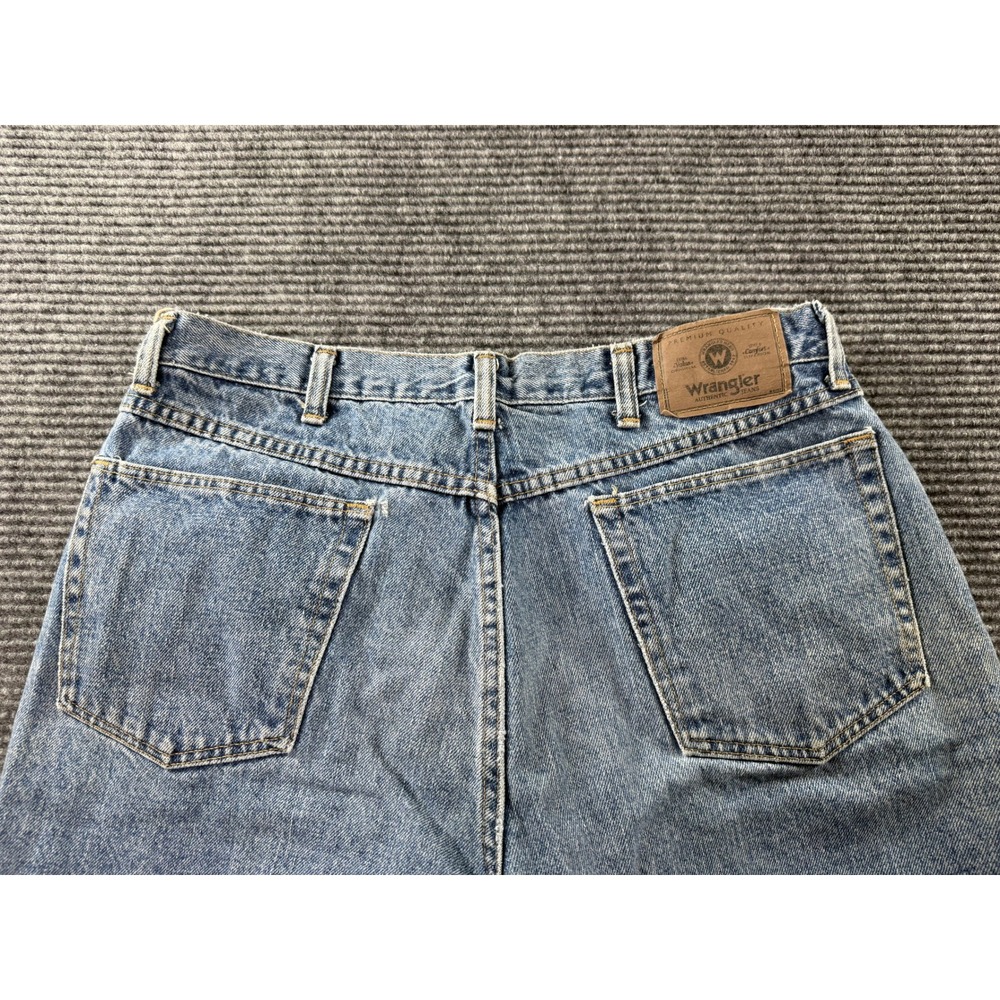 Wrangler Authentics Mens Jeans 35x29 Straight Leg Light Wash Denim Workwear - Picture 8 of 11